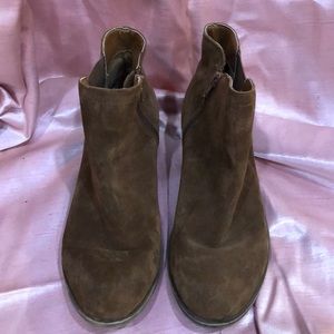 Kensie Brown Suede Boot w/ Short Heel